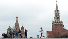 Храм Василия Блаженного и Спасская башня Московского Кремля